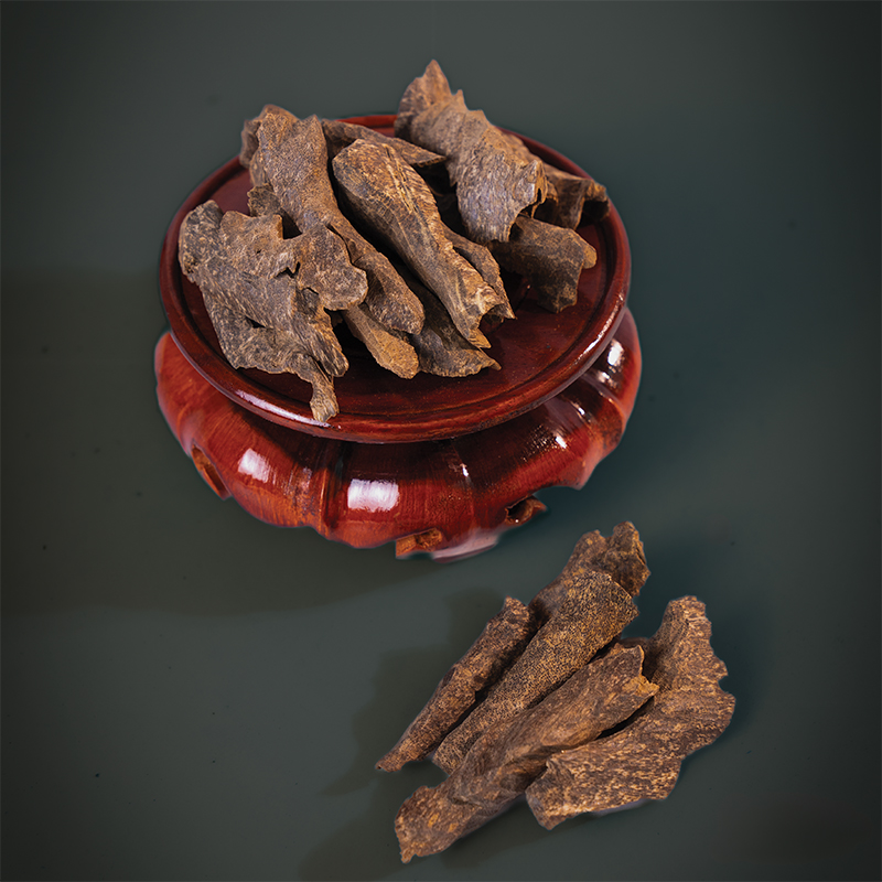 عود طبيعي مزدوج ثلاثي زاوية