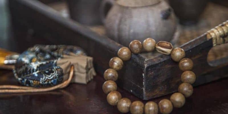 بيع وشراء أساور العود الفاخرة - العنوان دار العود
