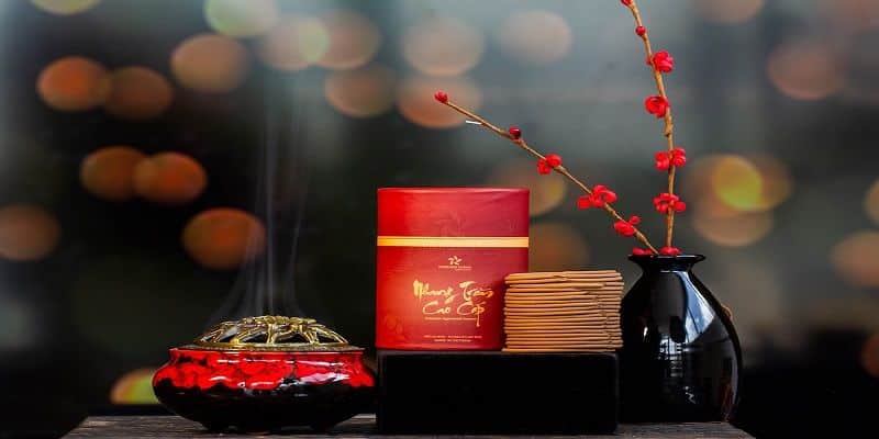 تعرف على عملية إنتاج خشب العود الجديدة