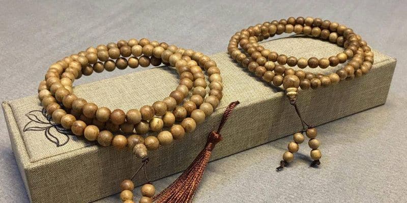 شرح سبب تسبب ارتداء سوار العود في الحكة